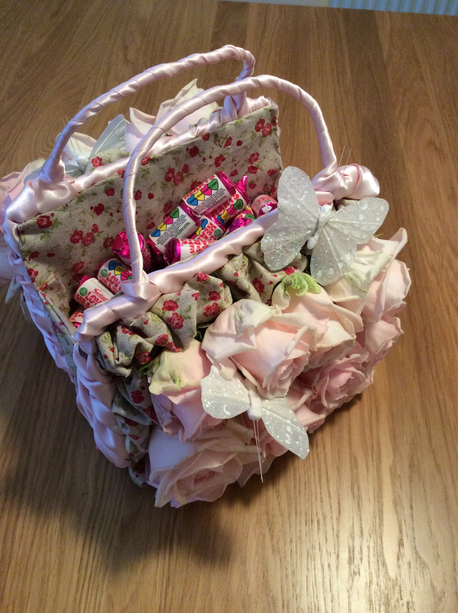 89BE53DE-9C5F-428D-BD51-8E2B3E46476D