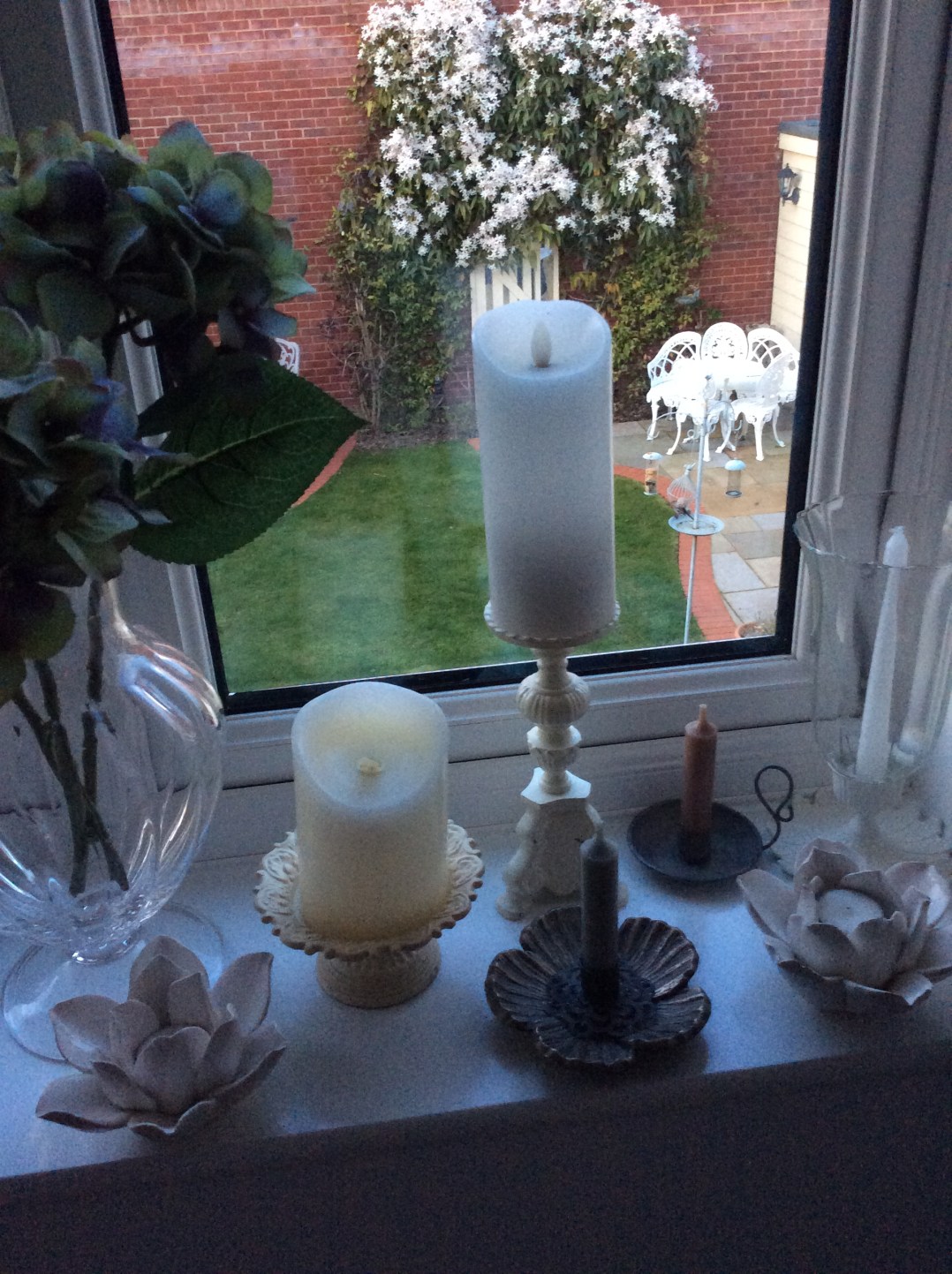 D99B3C8F-0B62-46D8-A2EC-5B4AC1EE8D50